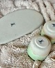 kubki Zestaw dwóch ceramicznych czarek i talerzyka "Zielone jabłuszko" 2