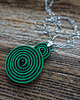 wisiory Zielono czarne spirale - naszyjnik sutasz 4