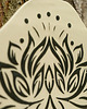 Ozdoby na ścianę Ceramiczna zawieszka NAMASTE z makramą 5