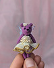 misie i maskotki Zabawka miniaturowa -niedźwiedź 2