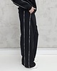 komplety damskie Lucia komplet z rozpinaną bluzą i szerokimi spodniami Black 2
