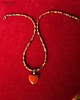 wisiory Urocze serce z jaspisu brekcja prezent handmade dla ukochanej osoby 1