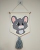 obrazy i plakaty do pokoju dziecięcego Flaga dekoracyjna handmade, szara myszka z różowym noskiem 2
