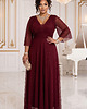sukienki maxi damskie 654-6 Długa połyskująca sukienka plus size z dekoltem - bordowa 8
