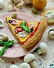 zabawki - inne Szydełkowy kawałek pizzy z szynką i dodatkami 4