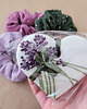 gumki do włosów SCRUNCHIE BOX  Słodki Lawendowy 1