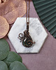 wisiory Miedziany wisiorek wire wrapping z zielonym onyksem #230 1