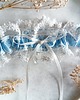 dodatki ślubne Podwiązka ślubna Cyntia niebieska z koronką off white 2