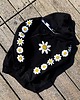 bluza z kapturem damska Czarna bluza z kapturem damska oversize z kwiatkami na rękawach 5