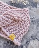 czapki damskie WOOLY wełniana opaska twist pudrowy róż 2