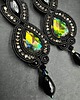 kolczyki soutache Czarne kolczyki sutasz z opalizującymi kryształami 2