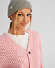 czapki damskie Krótka czapka prążkowana jasnoszara 3