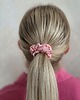 gumki do włosów Gumka jedwabna, scrunchie, cherry MINI 1