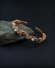 bransoletki wire wrapping Miedziana bransoleta mankietowa z granatem 2