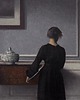 grafiki i ilustracje Duży obraz na płótnie - Wnętrze z kobietą od tyłu.- Vilhelm Hammershoi 1