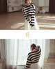 swetry damskie  Sweter typu crop w paski 3