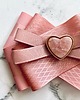 broszki Pudrowa Brosza z sercem z masy kamiennej  NEW 8