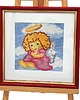 Ozdoby na ścianę Obraz Haftowany Aniołek Na Chmurce 24x24 cm Rękodzieło na Prezent 1