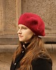 czapki damskie Klasyczny beret z antenką z wełny alpaki czerwony 5
