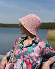 kapelusze damskie HOLIDAYS kapelusz bucket hat w kolorze kwiatów oleandru 2