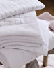 kocyki, kołderki, pościel dla dzieci Kocyk velvet newborn z poduszką Szary z bielą 1