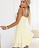 sukienki mini damskie 677-3 Sukienka na ramiączkach z dekoltem typu woda - masełkowy żółty 2