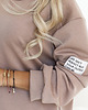 komplety damskie 689-1 Komplet dresowy damski z bluzą oversize i spodniami - cappucino 4