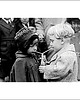 fotografia Fotografia z passe-partout; Dzielenie się Napojem 1