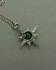 wisiory Mały wisiorek róża wiatrów zielony onyks wire wrapping 1
