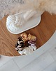 gumki do włosów Gumka jedwabna, scrunchie, frotka beżowa panterka ciepłe złoto MAXI 1