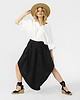 spodnie materiałowe damskie Asymetryczne spodnie cullote Amelia czarne 2