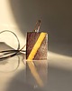 wisiory Zam. spec. wisiorki z drewna wenge z bursztynem 5