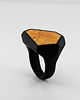 pierścionek z żywicy Czarny pierścionek FRAME z pomarańczowym bursztynem 1