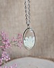 wisiory Srebrna zawieszka jajowata suszone kwiaty stokrotka ze stokrotką 1
