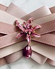 broszki Pudrowa Brosza z Kwiatem i  perłą w kolorze bakłażana Nowość 4