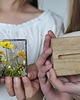 Ozdoby na ścianę Dekor Kompozycja kwiatów z drewnianą podstawką 4