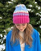 czapki damskie Wełniana czapka handmade kolorowe ozdobne włóczki niebieska różowa 1