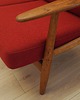 sofy i szezlongi Sofa czerwona CIGAR, duński design, lata 60, Hans J. Wegner, Getama 5