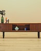 komody Sideboard tekowy z podświetleniem, duński, lata 60. 9