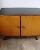 komody Komoda vintage Mid-Century Modern lata 60.  Drewno i szklany blat  Modernizm 5