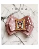 broszki Nowa Kolekcja  Brosz FRIDA  z miniaturowym obrazem 1