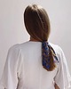 gumki do włosów Gumka do włosów scrunchie Louise z odwiązywaną szarfą 3