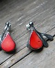 kolczyki wire wrapping Czerwony koral z listkami - sztyfty 3