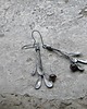 kolczyki wire wrapping Granaty  -  gałązki  -długie  kolczyki 3