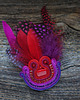 broszki Barwna broszka soutache z piórami 1