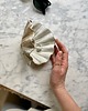 pojemniki na biżuterię Podstawka na Biżuterię Ceramiczna Muszla Skarbiec Milky Romantic 5