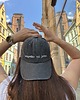 czapki damskie Czapka z daszkiem czarna z haftem "Wszystko mi jedno" 2