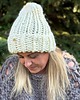 czapki damskie Beanie handmade 1