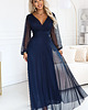 sukienki maxi damskie 684-3 NERISSA elegancka tiulowa sukienka maxi z kopertowym dekoltem - granatowa 7