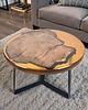 stoliki kawowe Okrągły stolik kawowy z drewnem i żywicą 3